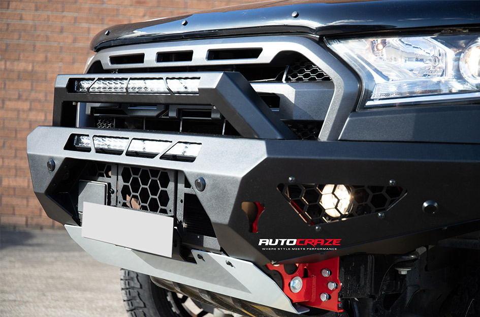 FORD EVEREST NOMAD SABBATH HYPER BLACK 