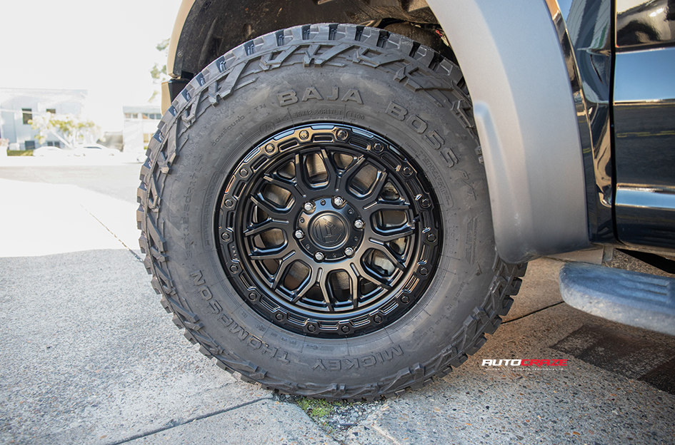 FORD F-150 FUEL SURGE MATTE BLACK W/ GLOSS BLACK LIP