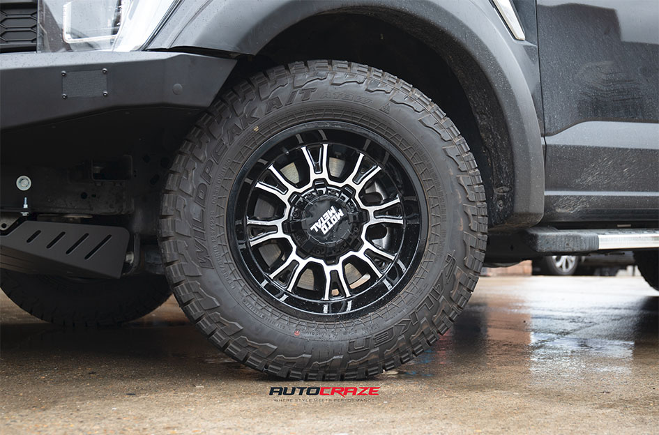 FORD F150 MOTO METAL MO810 LEGACY GLOSS BLACK MACHINED