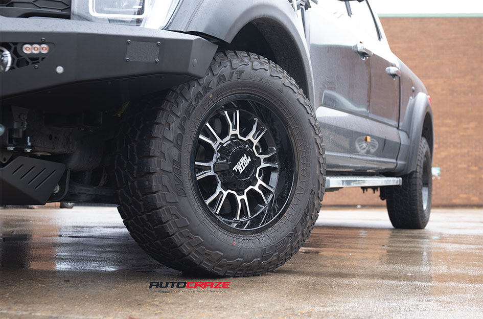 FORD F150 MOTO METAL MO810 LEGACY GLOSS BLACK MACHINED