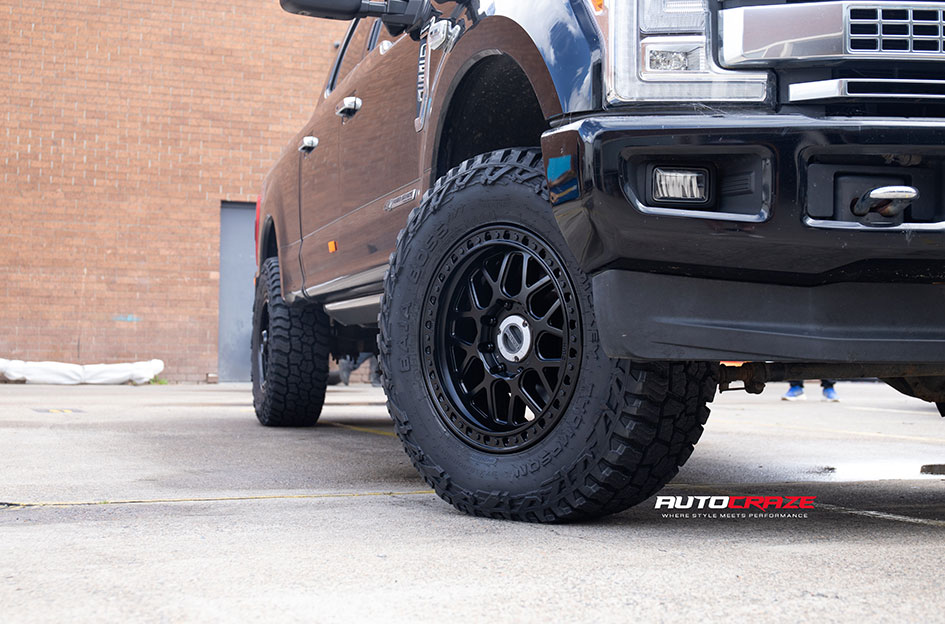 FORD F250 KMC GRS SATIN BLACK