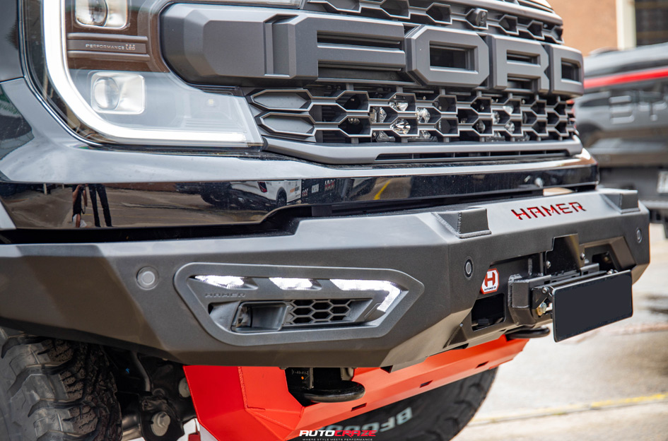 FORD RANGER RAPTOR NEXT GEN ROH ASSAULT MATT BLACK WITH BLACK BOLTS AND GRAPHITE FACE