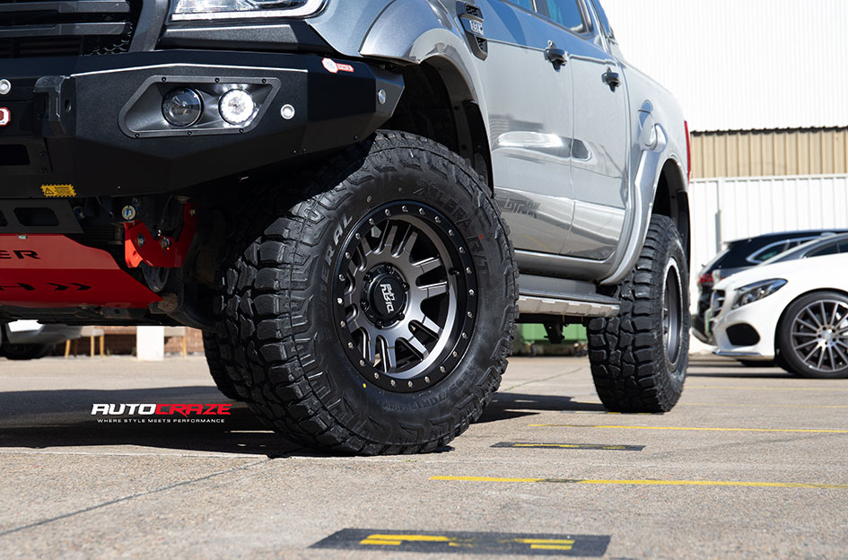 FORD RANGER DIRTY LIFE CANYON PRO SATIN GRAPHITE