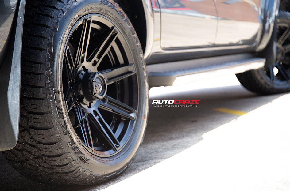 FORD RANGER FUEL ROGUE MATTE BLACK 