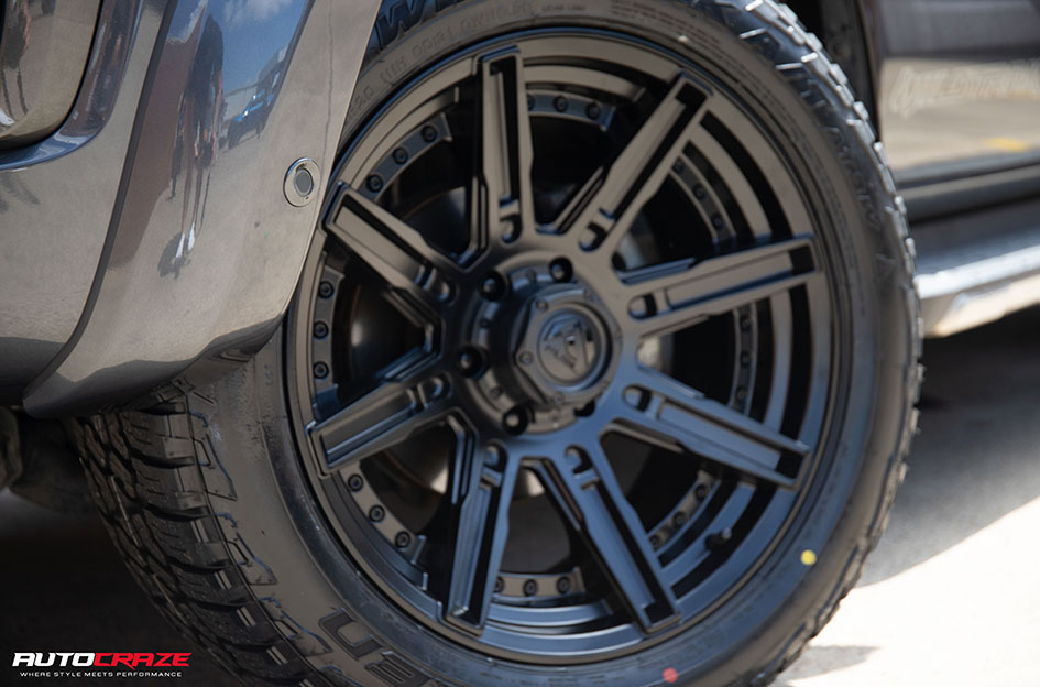 FORD RANGER FUEL ROGUE MATTE BLACK 