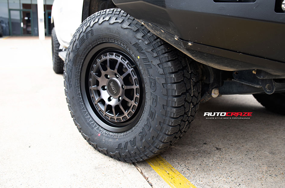 FORD RANGER KMC CANYON SATIN BLACK