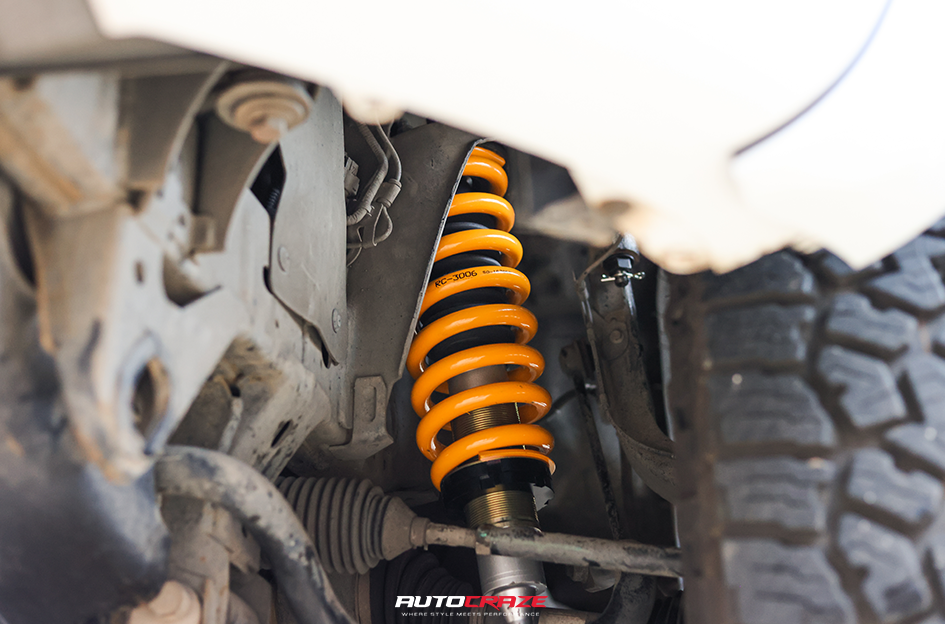 FORD RANGER KMC GRS MACHINED W/ SATIN BLACK LIP