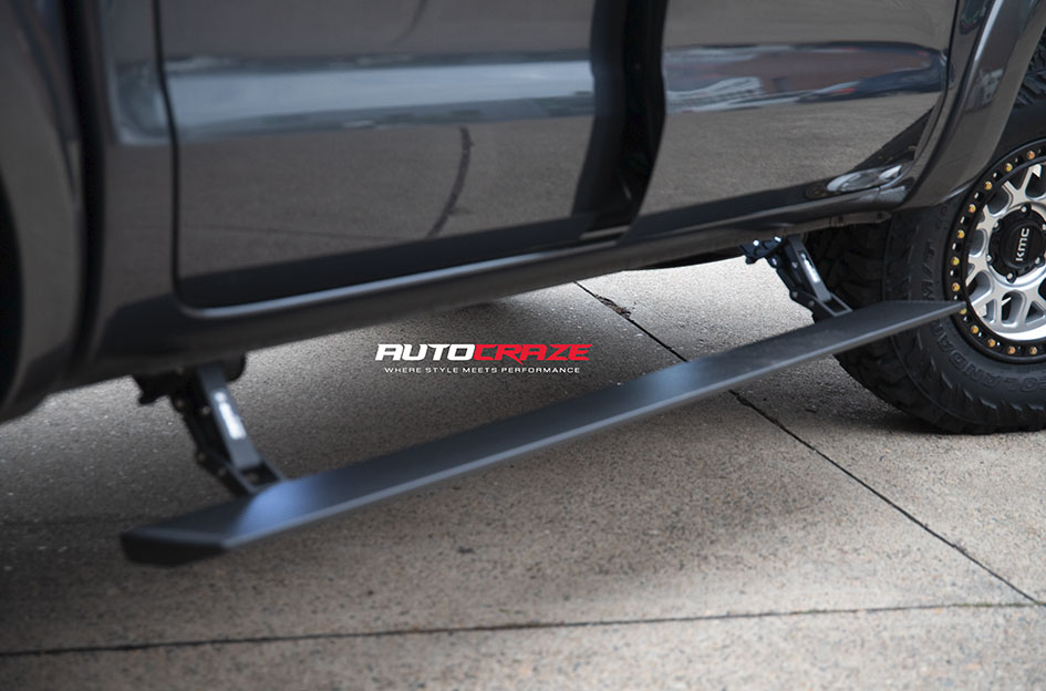 FORD RANGER KMC GRS MACHINED W/ SATIN BLACK LIP 
