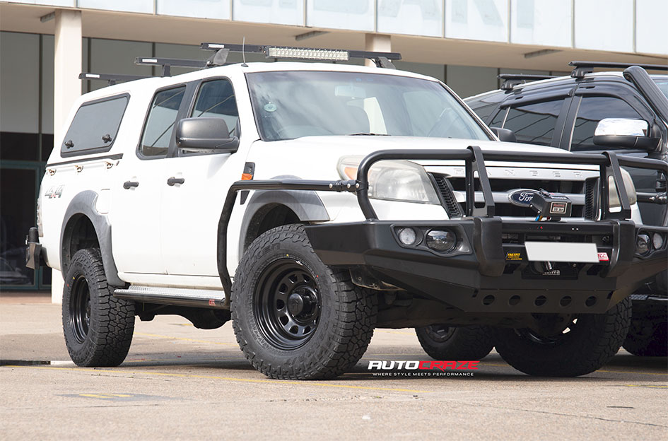 FORD RANGER KING D-HOLE BLACK