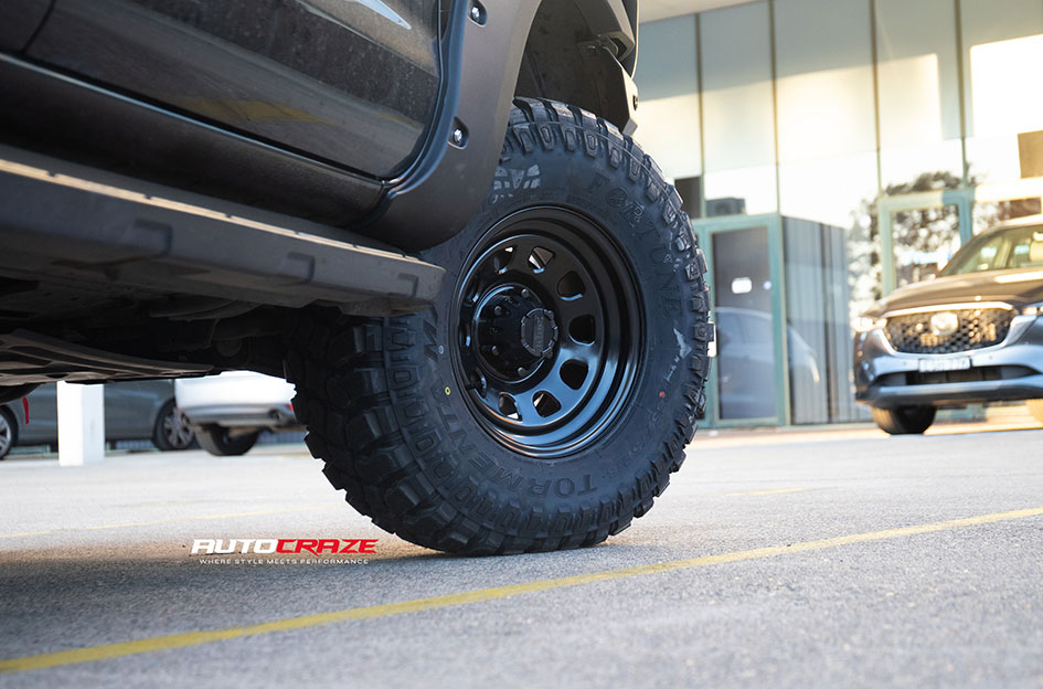 FORD RANGER KING D-HOLE BLACK 