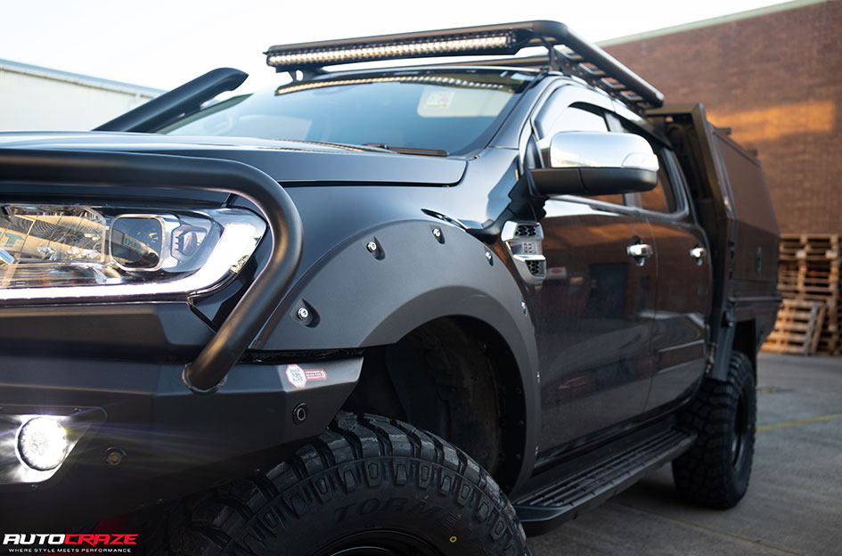 FORD RANGER KING D-HOLE BLACK 