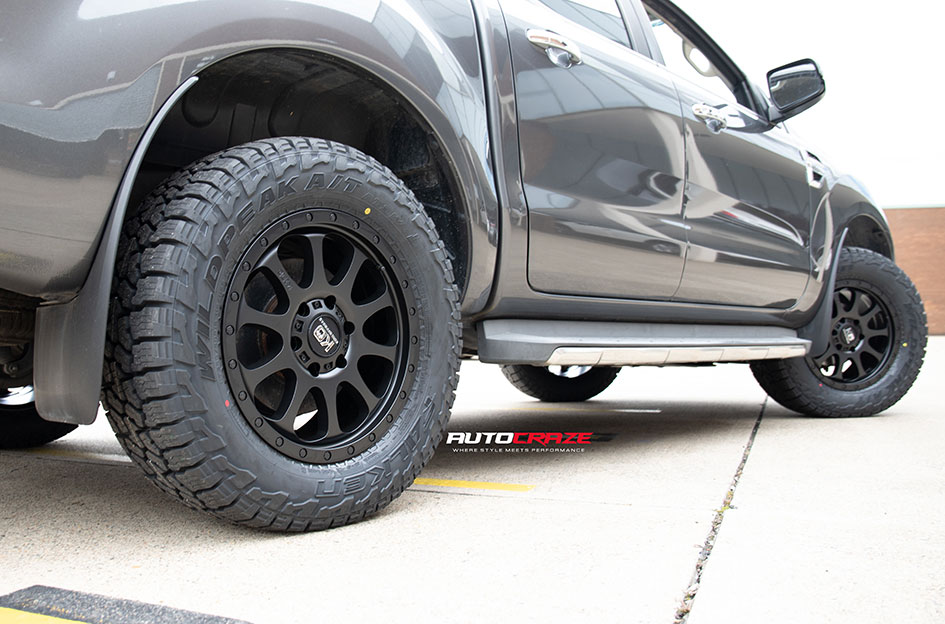 FORD RANGER KING HURRICANE SATIN BLACK