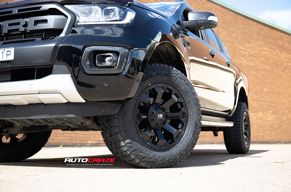 FORD RANGER KING AMBUSH SATIN BLACK 