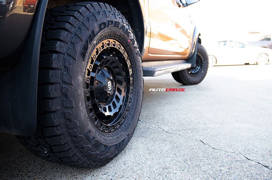 FORD RANGER KING ZOMBIE SATIN BLACK