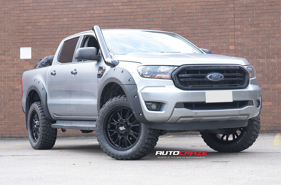 FORD RANGER MOTO METAL MO810 GLOSS BLACK