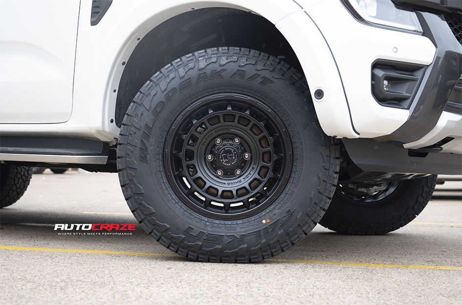 FORD RANGER NEXT GEN BLACK RHINO CHAMBER MATTE BLACK