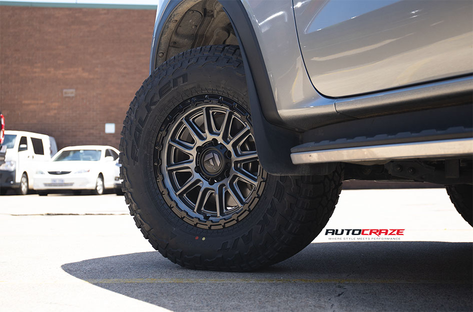 FORD RANGER NEXT GEN FUEL PISTON MATTE GUNMETAL W/ GLOSS BLACK LIP