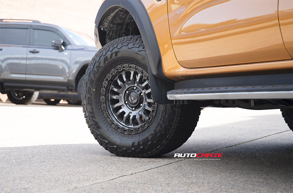 FORD RANGER NEXT GEN FUEL RINCON MATTE GUNMETAL W/ BLACK LIP