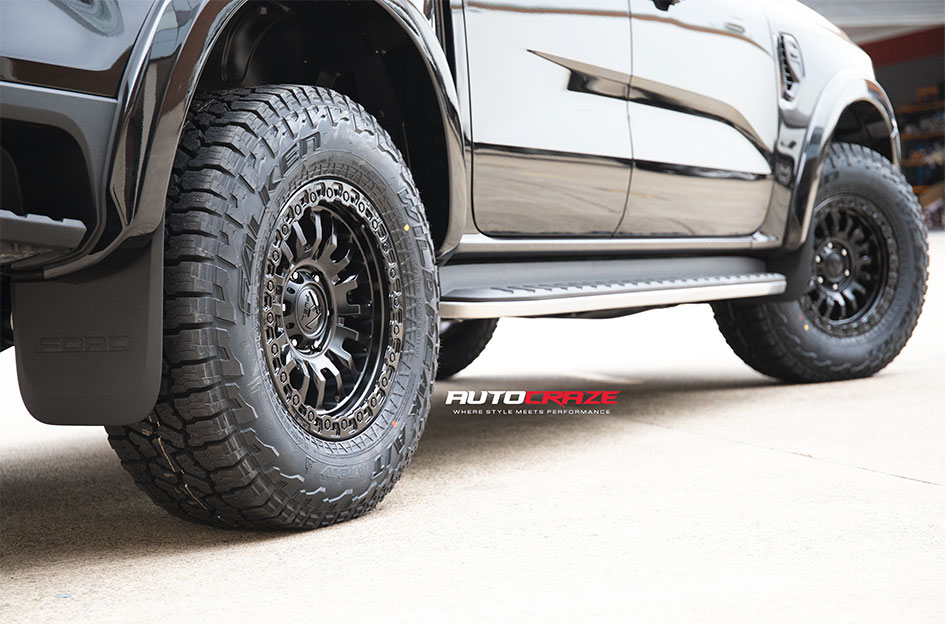FORD RANGER NEXT GEN FUEL RINCON MATTE BLACK