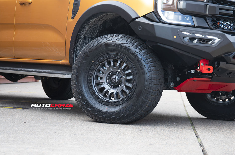 FORD RANGER NEXT GEN FUEL RINCON MATTE GUNMETAL W/ BLACK LIP