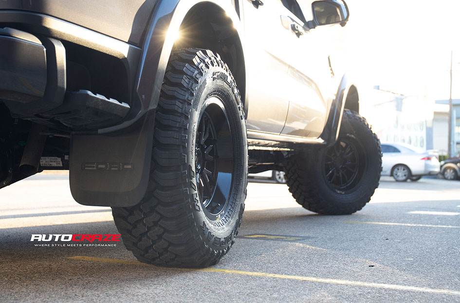 FORD RANGER NEXT GEN FUEL CLASH GLOSS BLACK