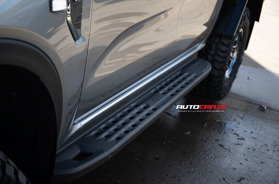 FORD RANGER NEXT GEN GRID GD15 GLOSS BLACK W/ MILLED ACCENTS
