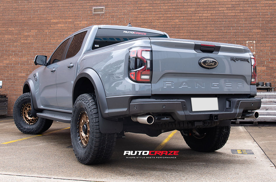 FORD RANGER RAPTOR NEXT GEN KMC TREK MATTE BRONZE W/ BLACK LIP