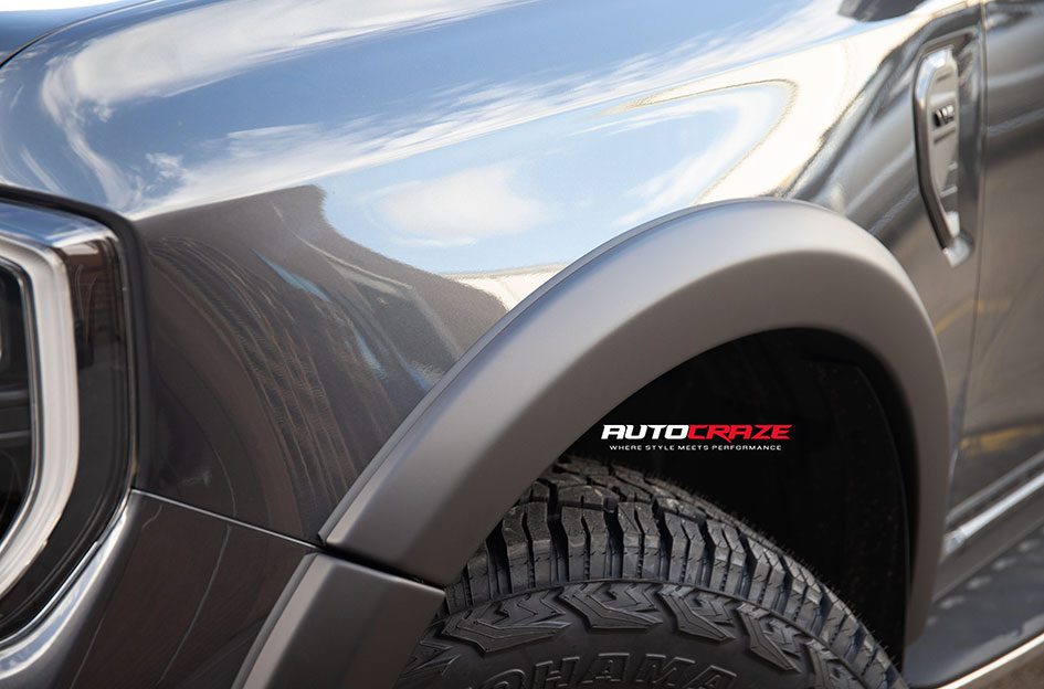 FORD RANGER NEXT GEN ROH CRAWLER MATT BLACK 