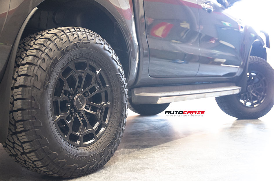 FORD RANGER NOMAD N162 SATIN BLACK