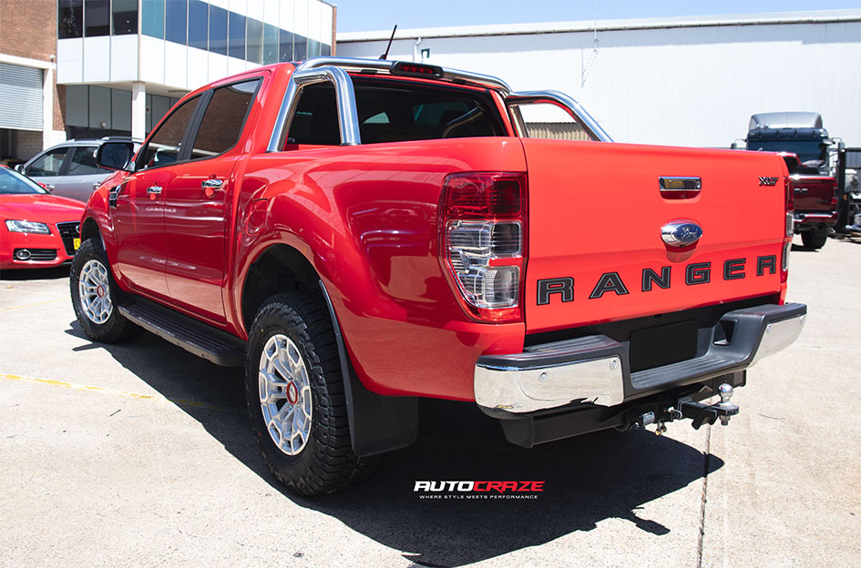 FORD RANGER NOMAD N162 SILVER MACHINED FACE