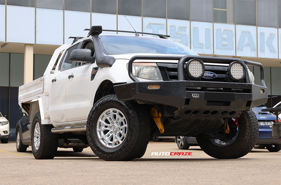 FORD RANGER NOMAD N162 SILVER MACHINED FACE