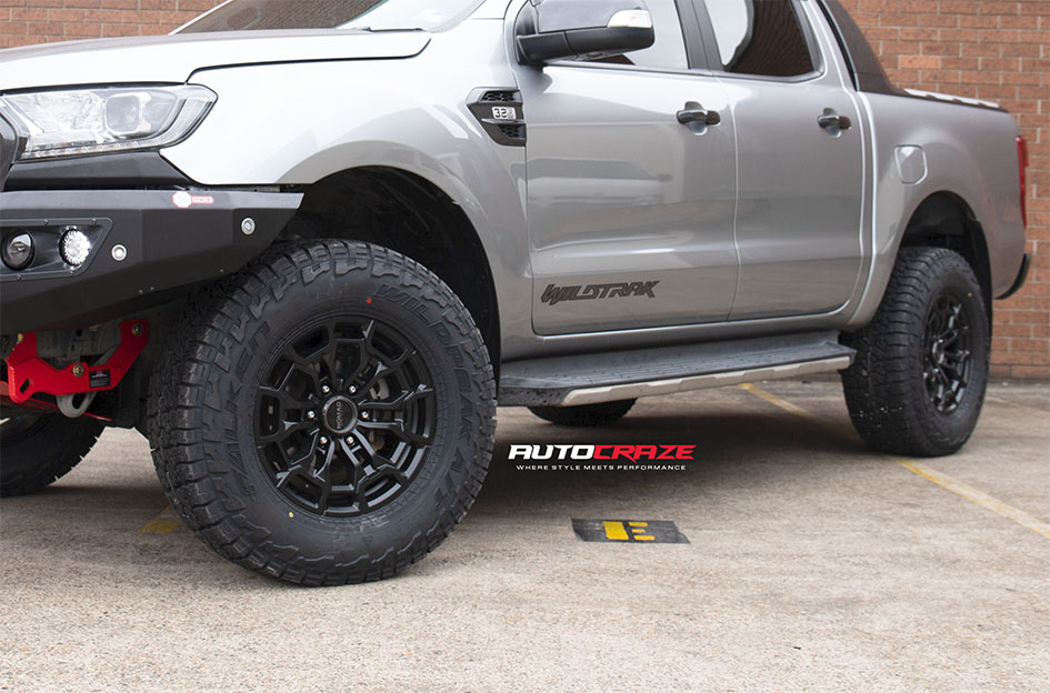 FORD RANGER NOMAD N162 SATIN BLACK