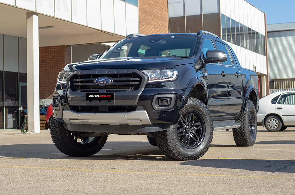 FORD RANGER NOMAD N232 SATIN BLACK
