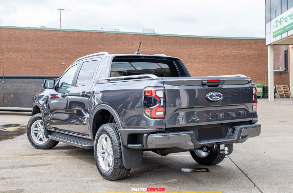 FORD RANGER NOMAD N232 SILVER MACHINED FACE