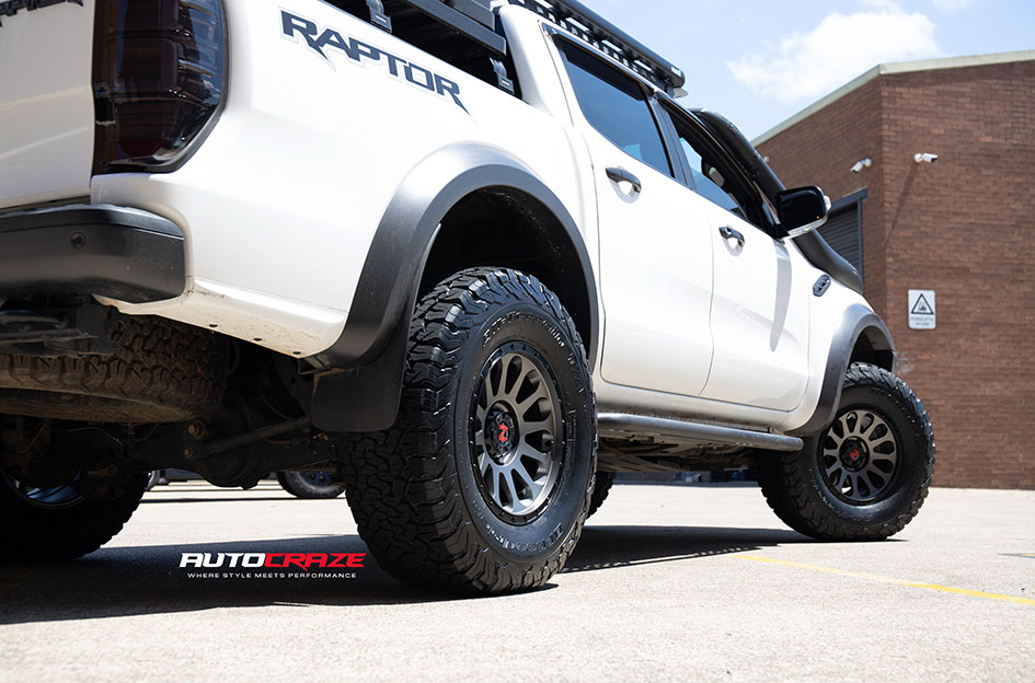 FORD RANGER RAPTOR NOMAD VICTIM GUN METAL BLACK RING