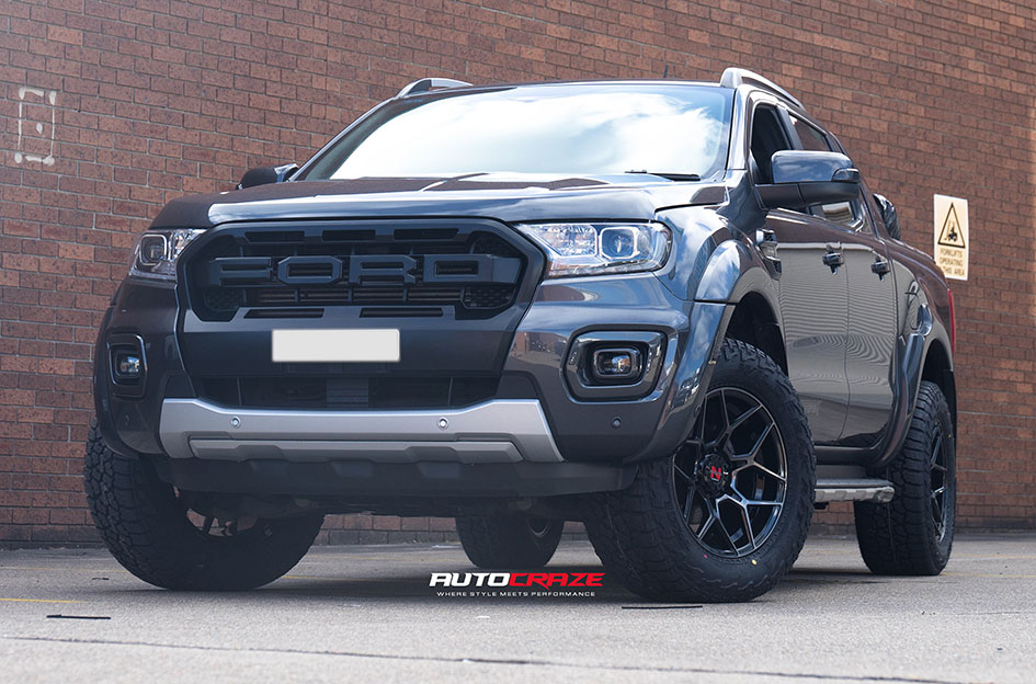 FORD RANGER NOMAD SABBATH HYPER BLACK 