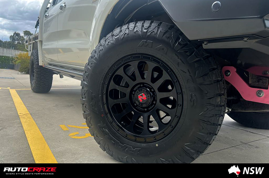 FORD RANGER NOMAD VICTIM MATTE BLACK 