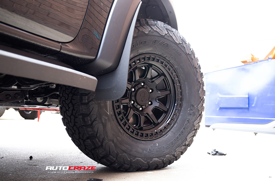 FORD RANGER RAPTOR NEXT GEN BLACK RHINO CALICO MATTE BLACK 