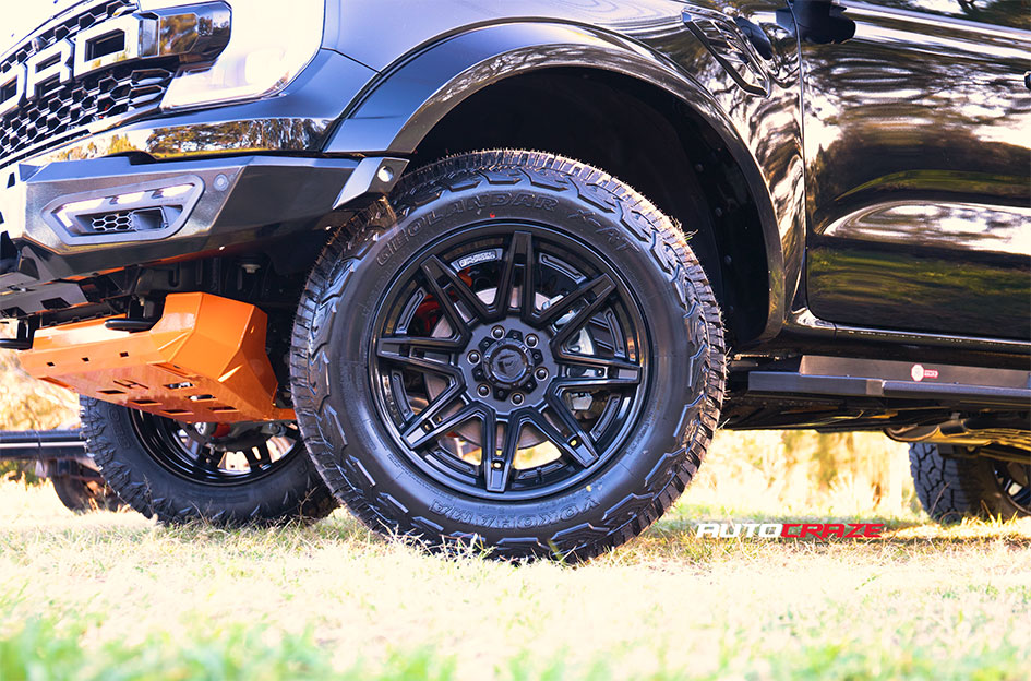 FORD RANGER RAPTOR NEXT GEN FUEL BRAWL MATTE BLACK GLOSS BLACK LIP