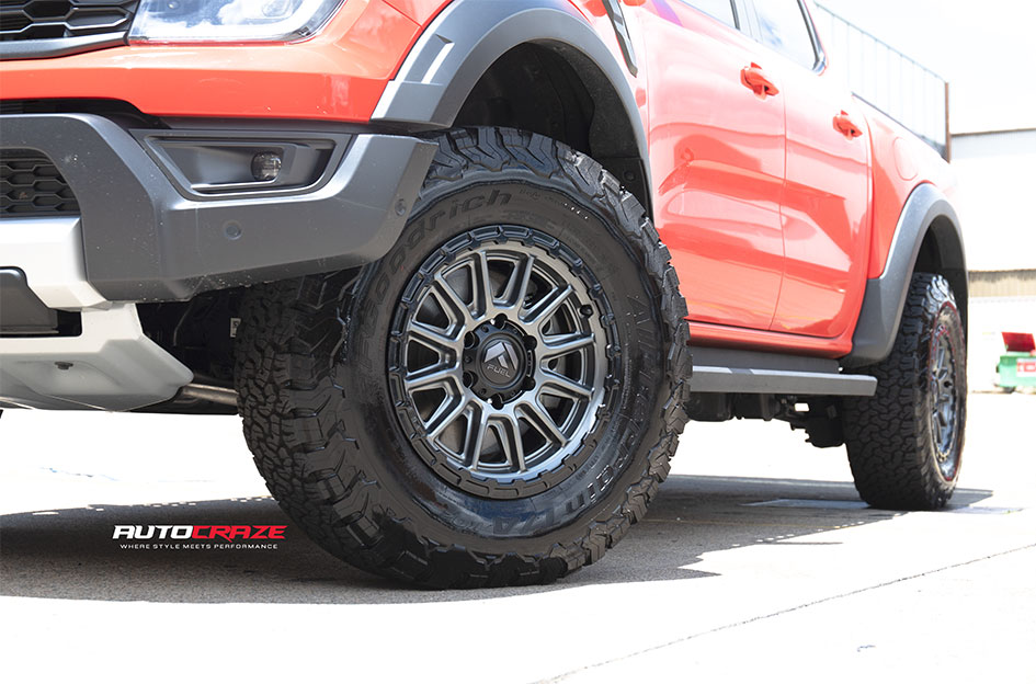 FORD RANGER RAPTOR NEXT GEN FUEL PISTON MATTE GUNMETAL W/ GLOSS BLACK LIP