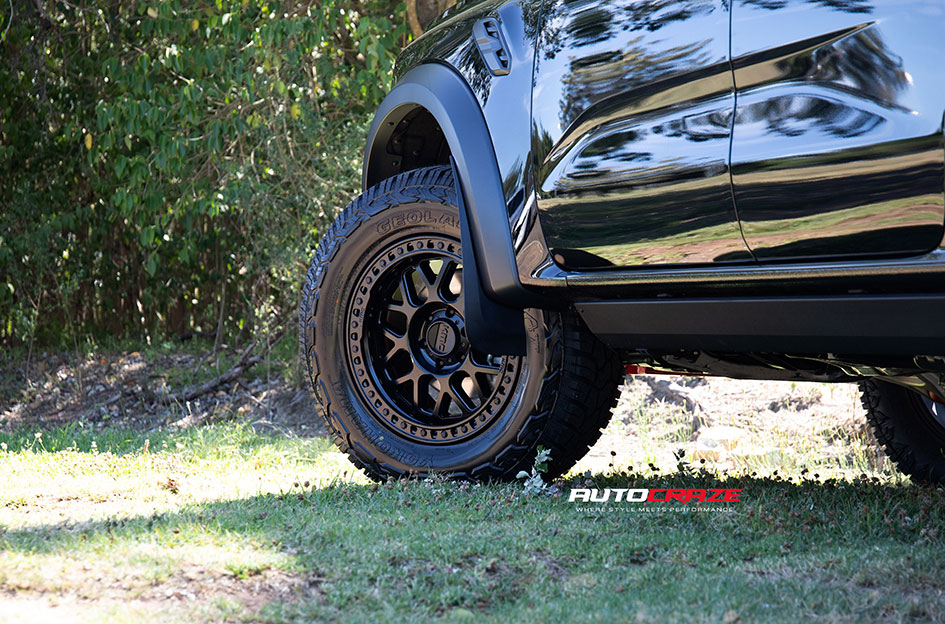 FORD RANGER RAPTOR NEXT GEN KMC GRS SATIN BLACK