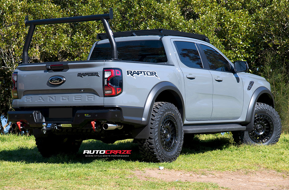 FORD RANGER RAPTOR NEXT GEN KMC IMS MATTE BLACK W/ GLOSS BLACK LIP