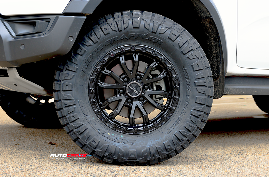 FORD RANGER RAPTOR NEXT GEN NOMAD N133 SATIN BLACK