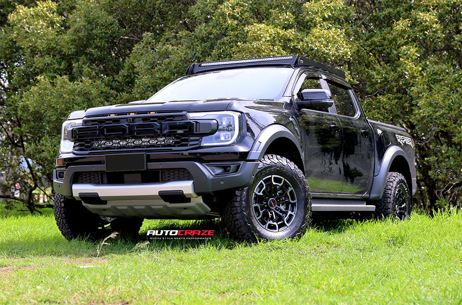 FORD RANGER RAPTOR NEXT GEN NOMAD N162 GLOSS BLACK DARK TINT
