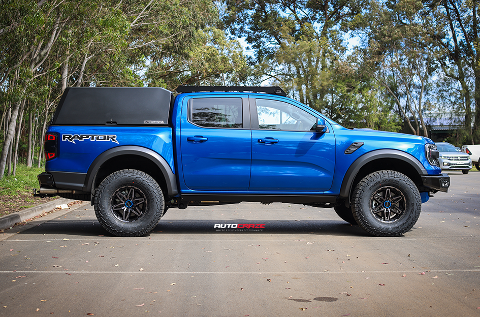 FORD RANGER RAPTOR NEXT GEN NOMAD N232 GLOSS BLACK DARK TINT