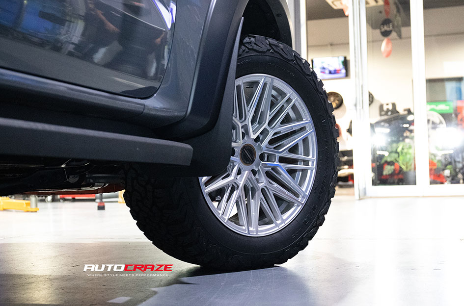 FORD RANGER RAPTOR NEXT GEN VOSSEN HF-7 SILVER POLISHED