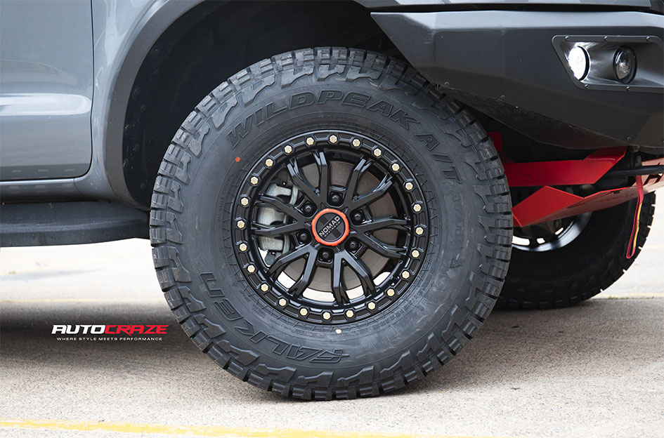 FORD RANGER RAPTOR NOMAD N133 SATIN BLACK