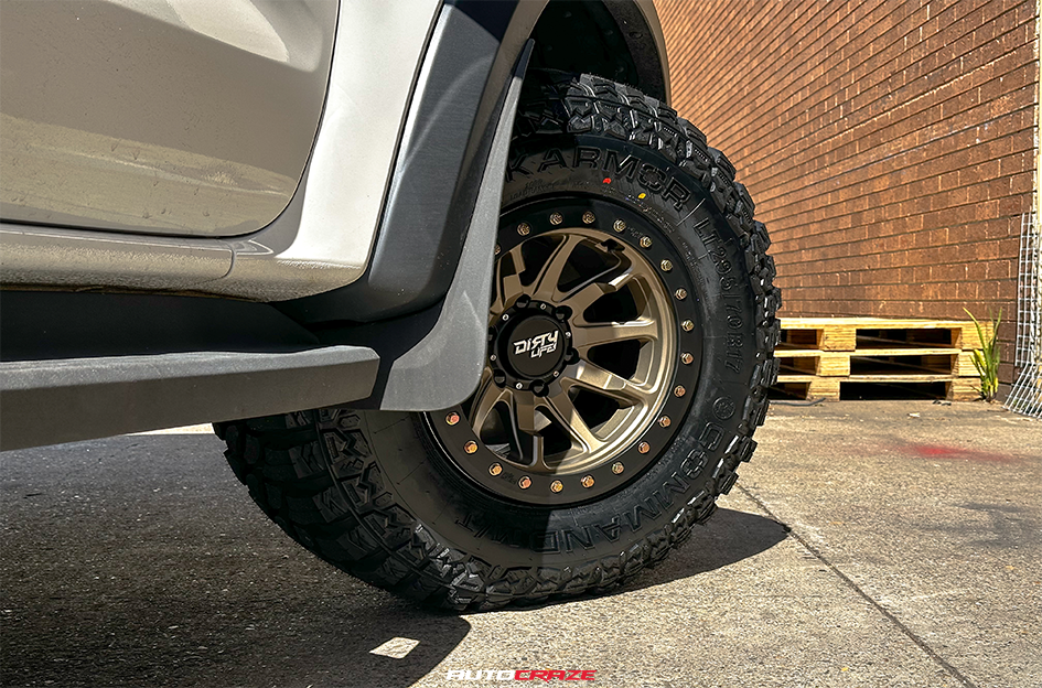 FORD RANGER RAPTOR NEXT GEN DIRTY LIFE DT-2 SATIN GOLD BLACK LIP