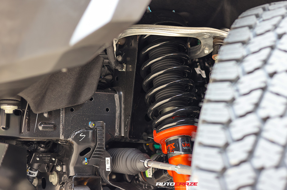 FORD RAPTOR NEXT GEN FUEL COVERT MATTE BLACK