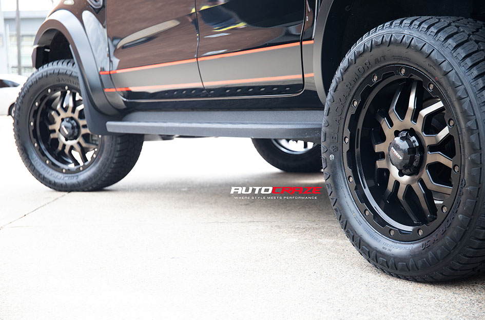 FORD RANGER RAPTOR SPEEDY WASTELAND SATIN BLACK/PEWTER
